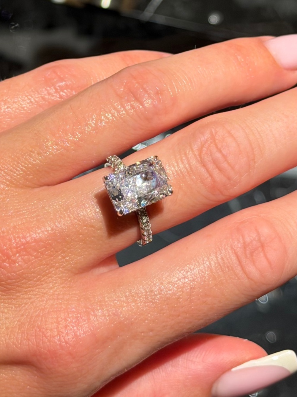 8 Carat Emerald Cut Pavé Ring – 100 % 925 Sterling Silver
